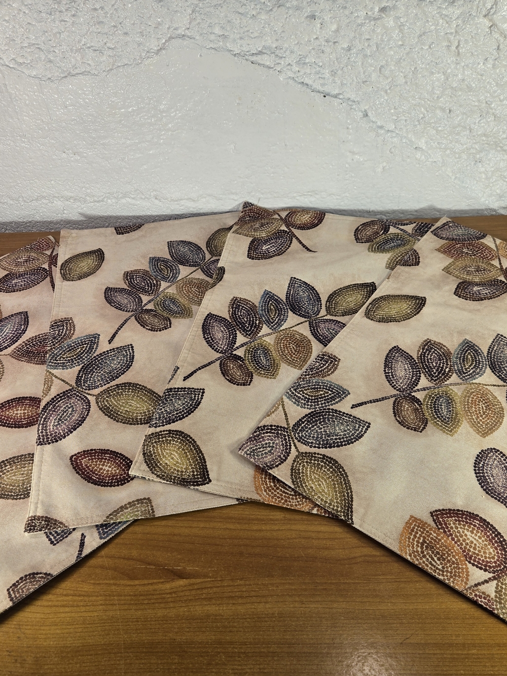 Set of 4 Croscill Brown Floral Place Mats Autumn Leaves 18.5"x12.5"